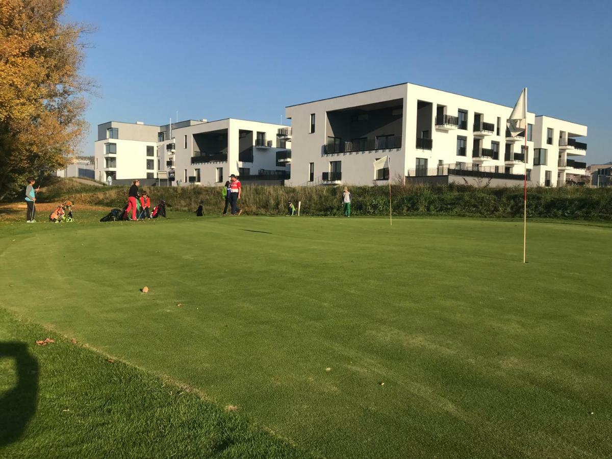 Greenbay Golf Apartments Trenčín 外观 照片