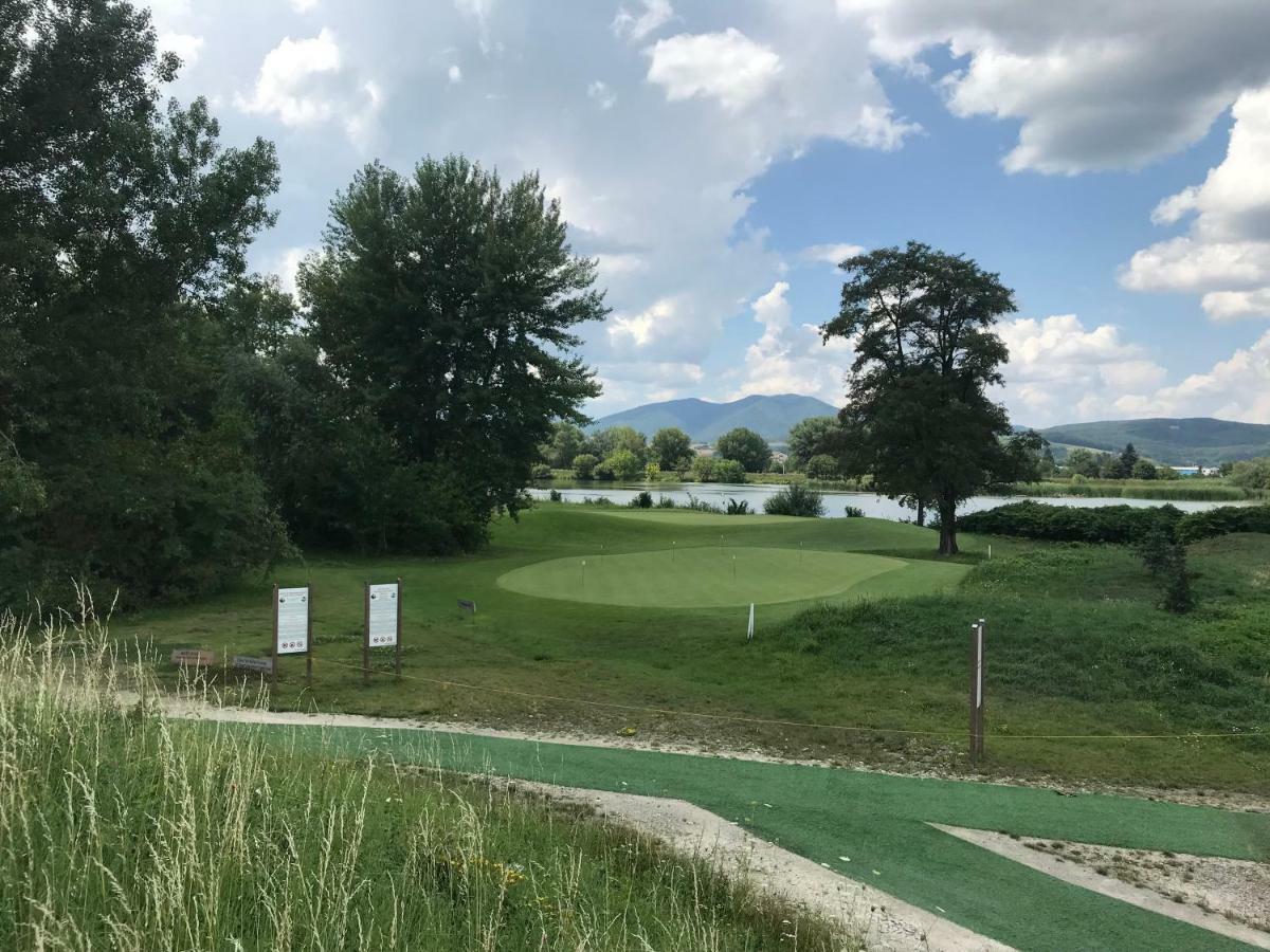 Greenbay Golf Apartments Trenčín 外观 照片